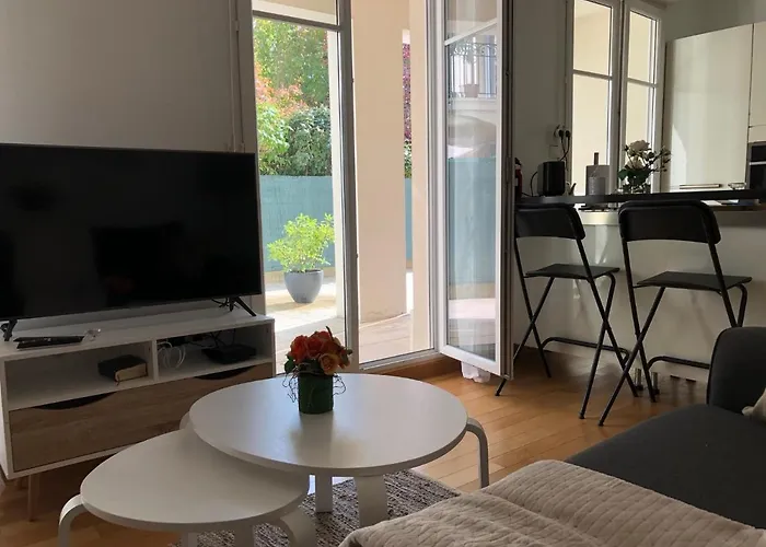 Ideal Flat Val D\'Europe Disneyland With Parking
